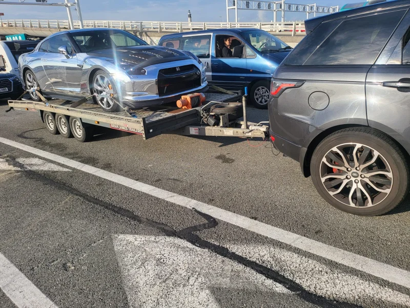 luxury-car-towing-london