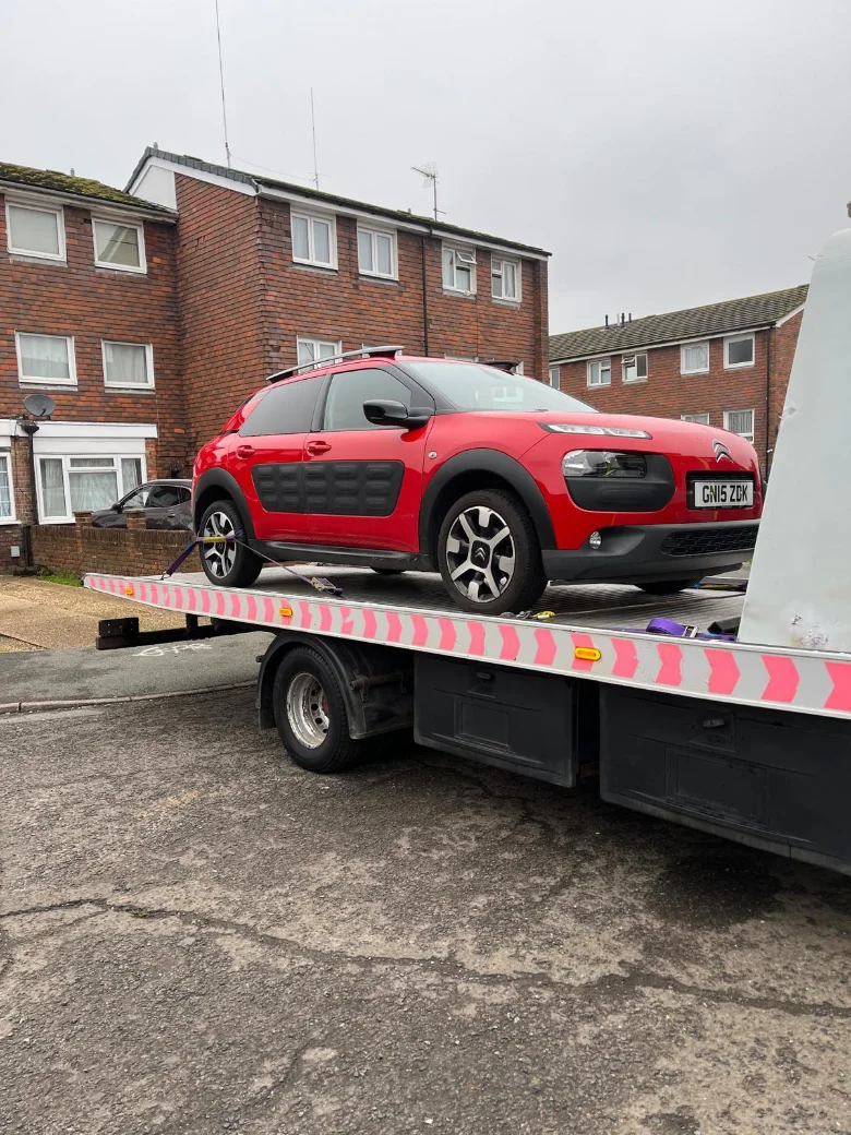 Citroen C4 Cactus Towing local recovery UK