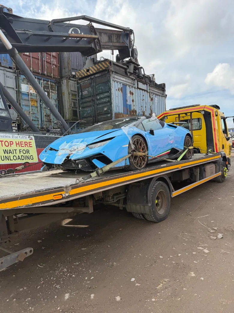 Lamborghini Huracan Scrap Car yard london