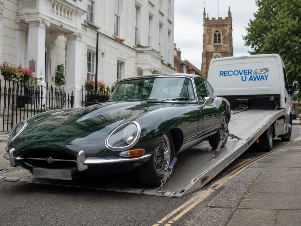 Jaguar E-Type classic car recovery in Southend-on-Sea