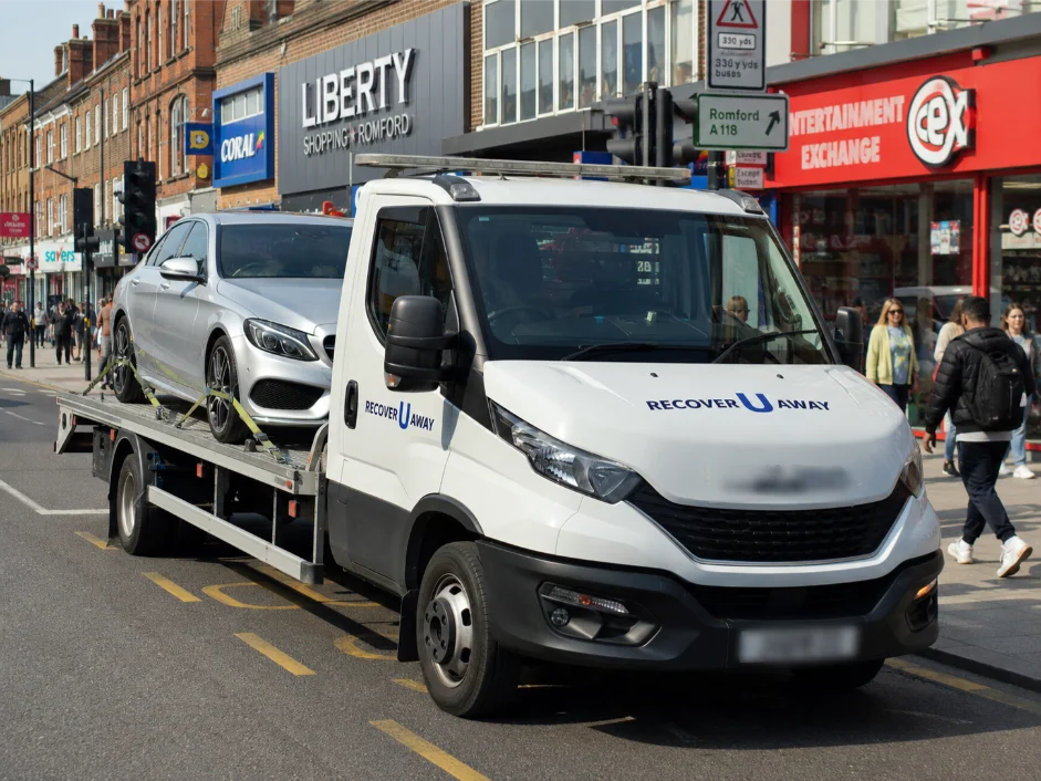 Vehicle Transport in High Street Romford