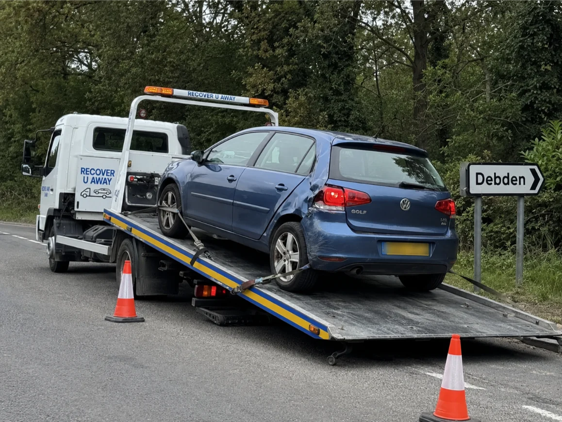 Volkswagen Golf Accident Recovery Loughton